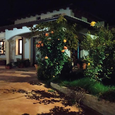 I Giganti Bed & Breakfast Riola Sardo Ngoại thất bức ảnh