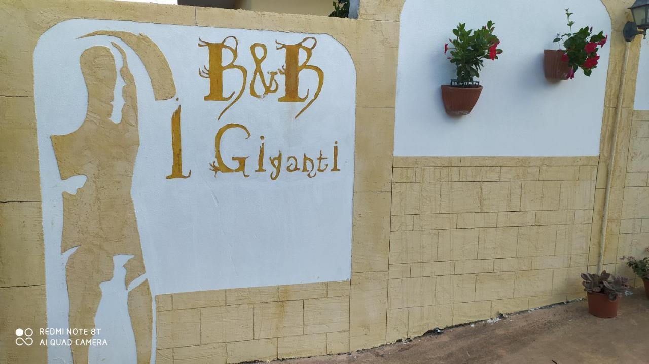 I Giganti Bed & Breakfast Riola Sardo Ngoại thất bức ảnh