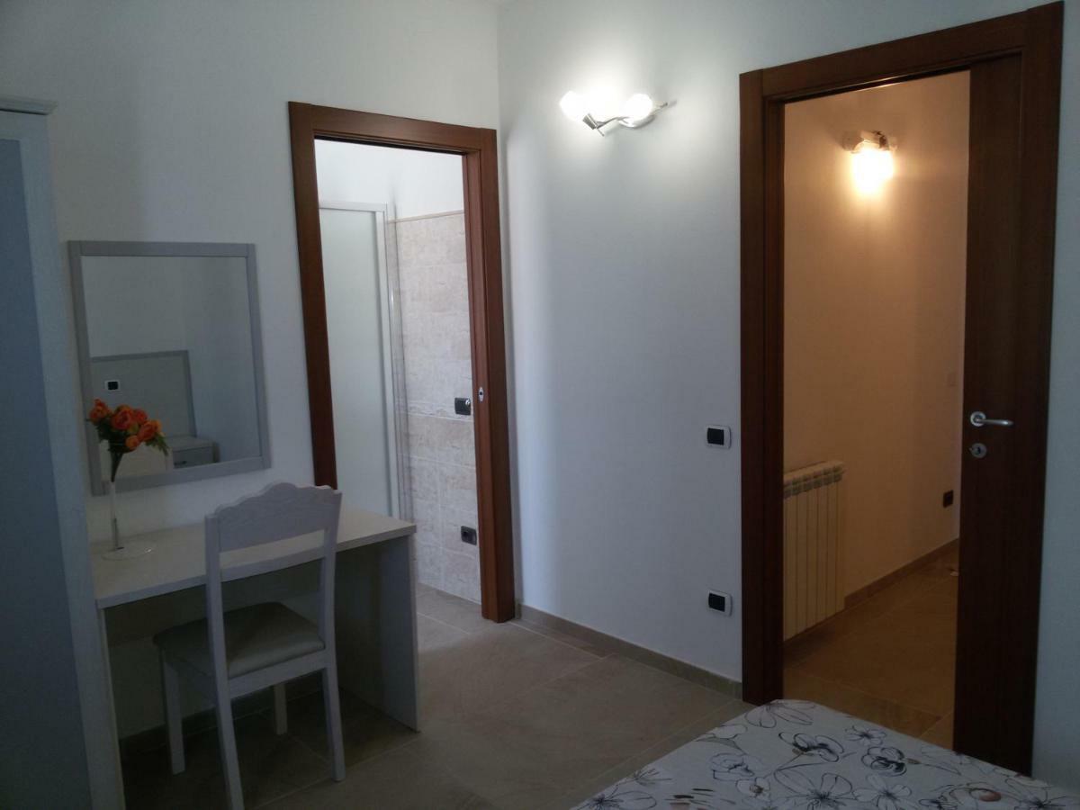 I Giganti Bed & Breakfast Riola Sardo Ngoại thất bức ảnh